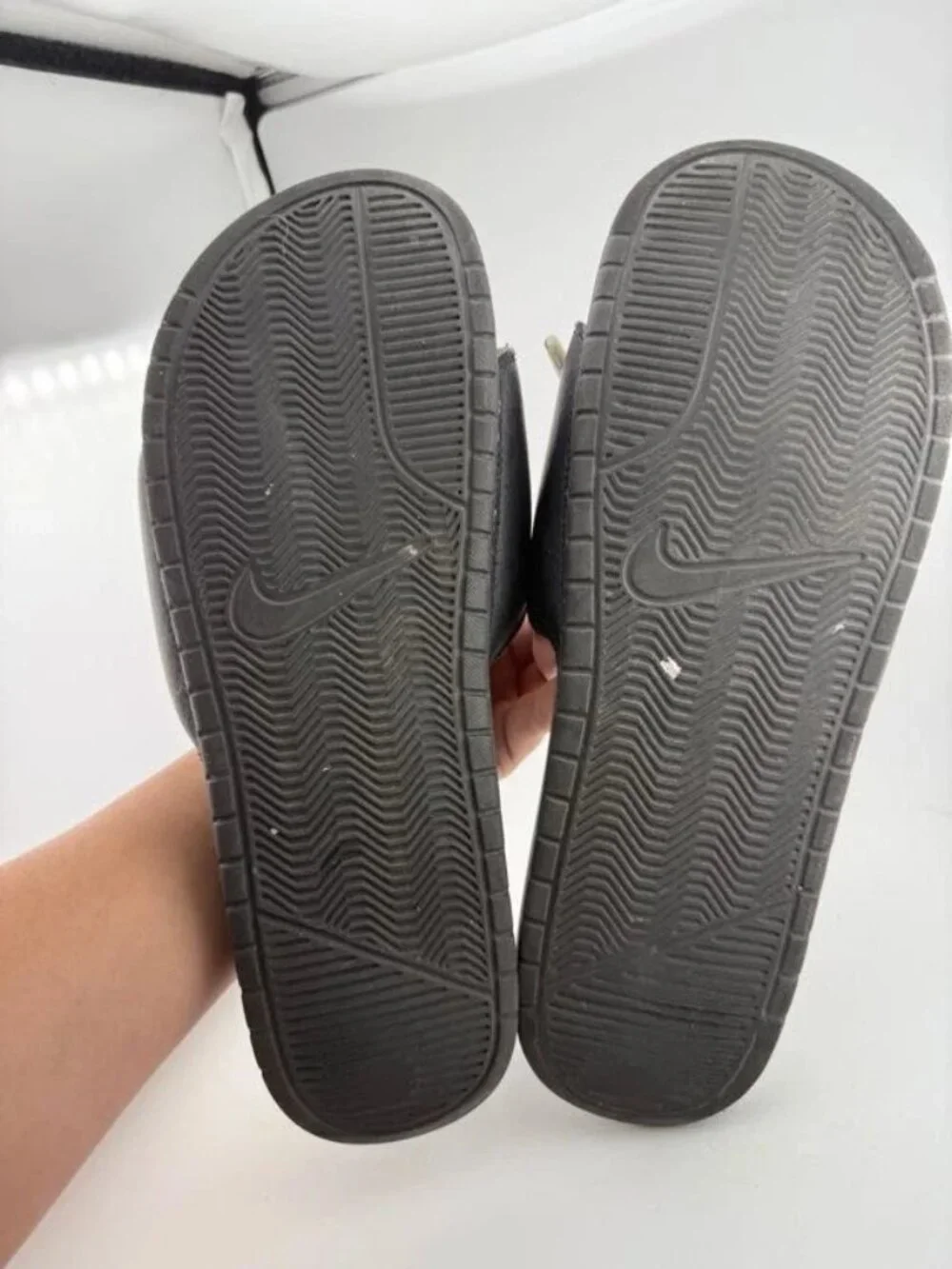 WORN Nike Benassi JDI Swoosh Pack Black AQ8614-001 Size 13 NO BOX